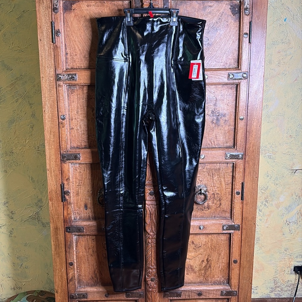 NEW SPANX Faux Patent Leather Leggings Women's Size 1X Tall Black 20301T